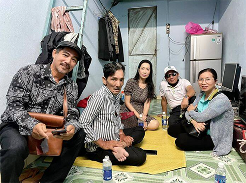 Thương lắm các nghệ sĩ Việt về già chịu cảnh nhà thuê: Thương Tín ở trọ 20m2, căn phòng NS Mạc Can diện tích chật hẹp
